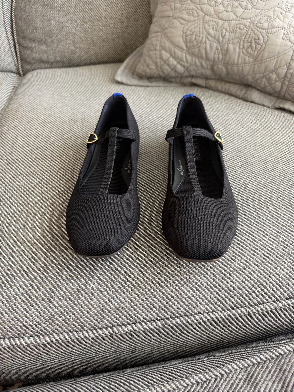 Rothy’s Women’s Black T-Strap Comfort Ballet Flat, Size 8.5